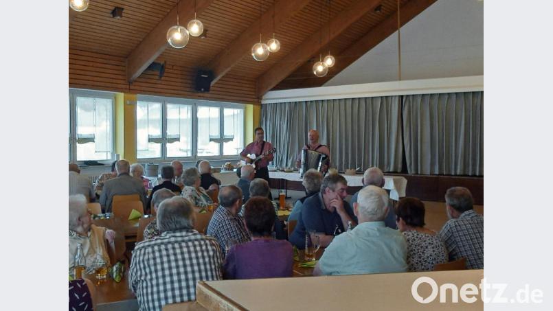 Grillfest für die Senioren der Pfarrei Speinshart. Bild: exb/Seniorenvorbereitungsteam Speinshart