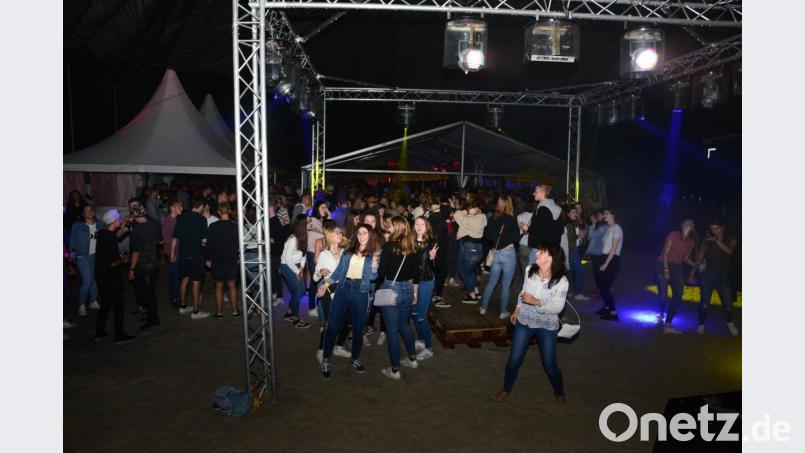 Gute Stimmung herrscht beim Beach-Clubbing des SC. Bild: bey