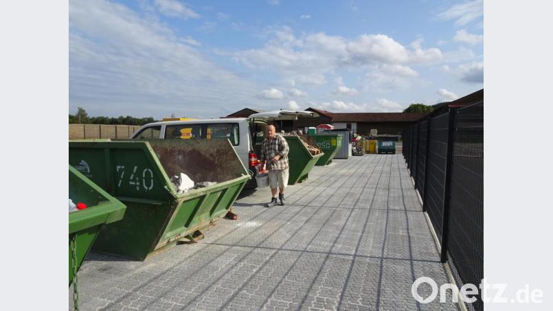 Der neugestaltete Hof bietet einen optimalen Betriebsablauf. Bild: hm