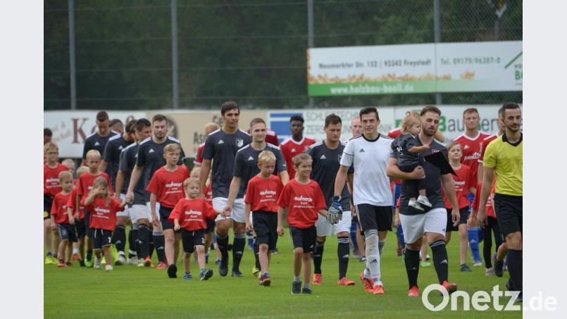 Toto-Pokal DJK Utzenhofen - SpVgg Unterhaching 1:10 Bild: ref