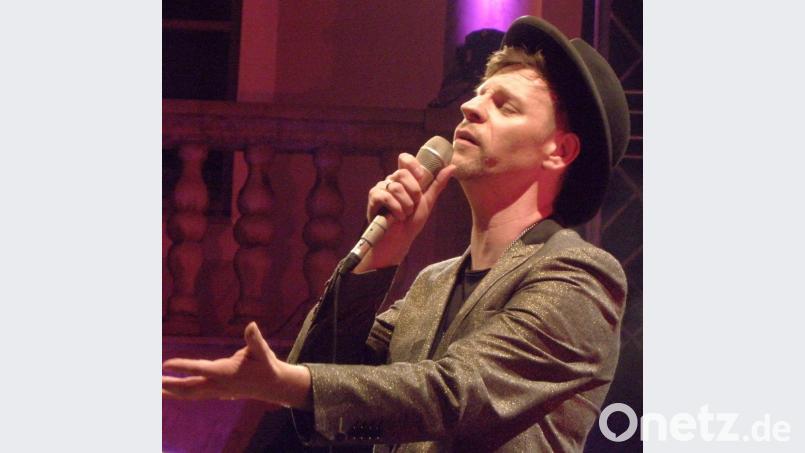 Große Stimme, große Gesten: Markus Engelstaedter beim Palazzo-Festival. Bild: Wilhelm Amann