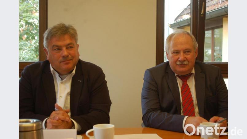 Thomas Ebenhöch, Vorsitzender der Bayme-VBM-Region Oberpfalz (links), und Geschäftsstellenleiter Hermann Brandl. Bild: gib