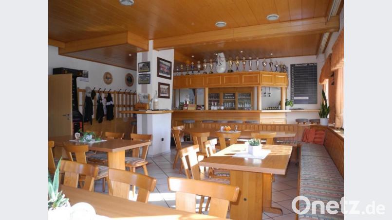 Steht der Zapfhahn der Sportgaststätte „Turnhalle“ des TSV Mehlmeisel demnächst still? Der Vorstand des Vereins sucht dringend einen Pächter oder Bedienungen. Bild: soj