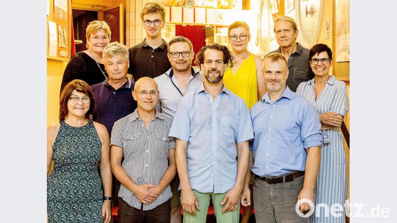 Der Vorstand des Vereins Kultur- und Kreativwirtschaft Mittlere Oberpfalz von links: Elke Renner, Ute Oesselmann, Michael Geiss, Andreas Wörz, Tim Hemzal, Christoph Rolf, Sebastian von der Recke, Evelyn Mulzer, Marcus Rebmann, Peter Seliger und Carola Kupfer. Bild: Marcus Rebmann/exb