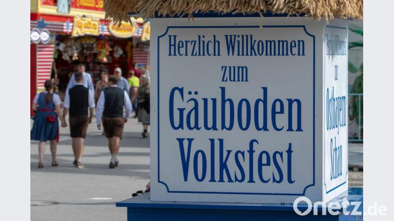 In Straubing ist wieder Ausnahmezustand: Das Gäubodenvolksfest beginnt. Archivbild: Armin Weigel/dpa