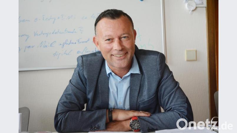 Der Vertrag von Geschäftsführer Stefan Frischholz wurde bereits frühzeitig bis Ende 2025 verlängert. Bild: Gabi Schönberger