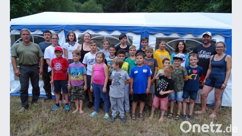Der Judonachwuchs aus der gesamten Region fand sich bei einem Zeltlager an der idyllischen Goldbachschleife zusammen und verbrachte fünf wunderschöne Tage mit einem abwechslungsreichen Programm, das den Zusammenhalt förderte. Bild: dob
