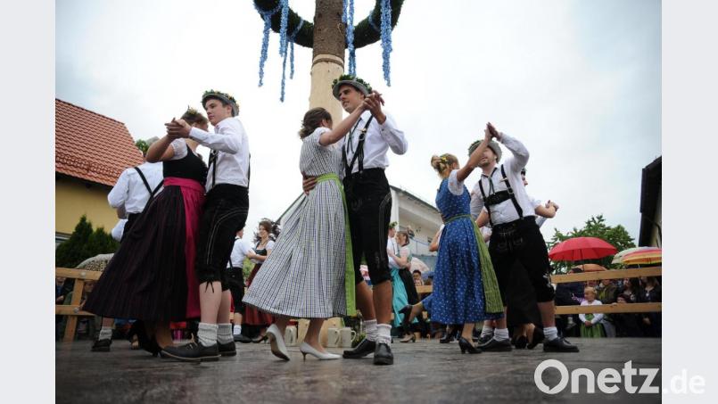 Sommerzeit ist Kirwazeit - auch in der Oberpfalz. Symbolbild: brü