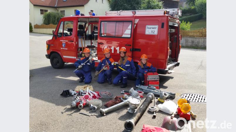 Die ausgewählten Gerätschaften innerhalb von 20 Sekunden in die Felder „Entnahme, Fortleitung, Abgabe sowie Kupplungen und Zubehör“ einzuordnen war ganz schön schwierig. Bild: dob