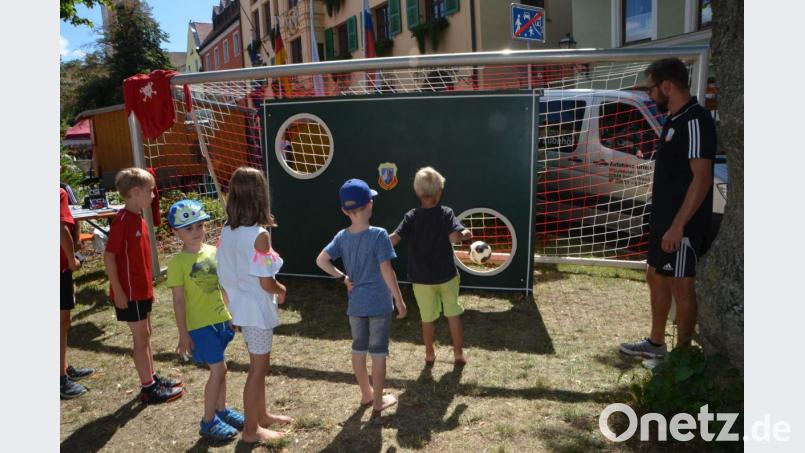 Das Leder muss ins Runde. Bild: dob