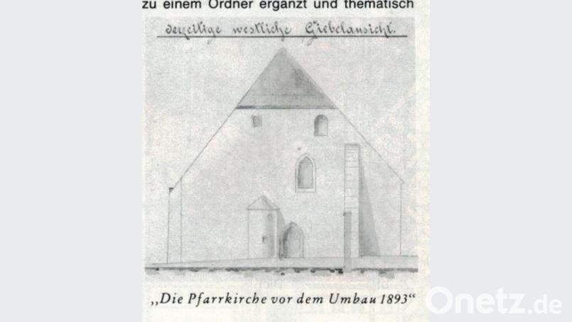 Die Stadtpfarrkirche St. Laurentius vor dem Umbau 1893. Repro: exb