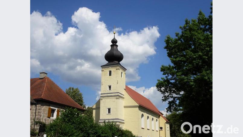 Mariä Himmelfahrt: Patroziniumstag der Wallfahrtskirche auf dem Frohnberg bei Hahnbach. Bild: Robert Stammler
