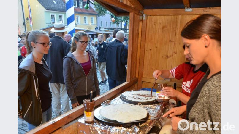 Crepes-Backen am laufenden Band. Bild: dob
