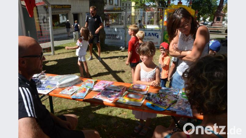 Die Auswahl am Preistisch fiel nicht leicht. Bild: dob