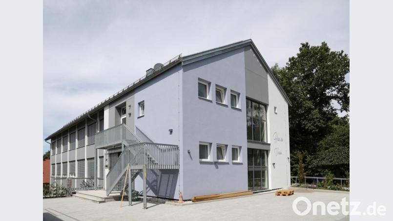 Für die Gemeinde war die Sanierung der ehemaligen Schule ein Kraftakt. Heute haben darin verschiedene Vereine eine neue Bleibe gefunden. Bild: akp