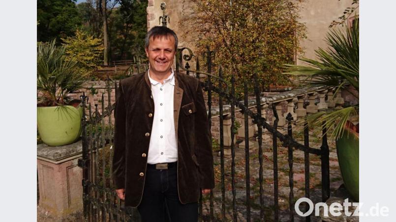 Ludwig Nerb vor dem Schloss in Thanvillé (Thanweiler). Bild: exb
