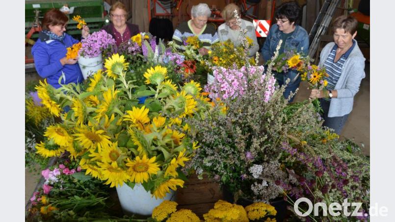 Vielerorts werden für Mariä Himmelfahrt Kräuterbuschen gebunden - aber nicht überall ist dieser Tag auch ein Feiertag. Bild: dob
