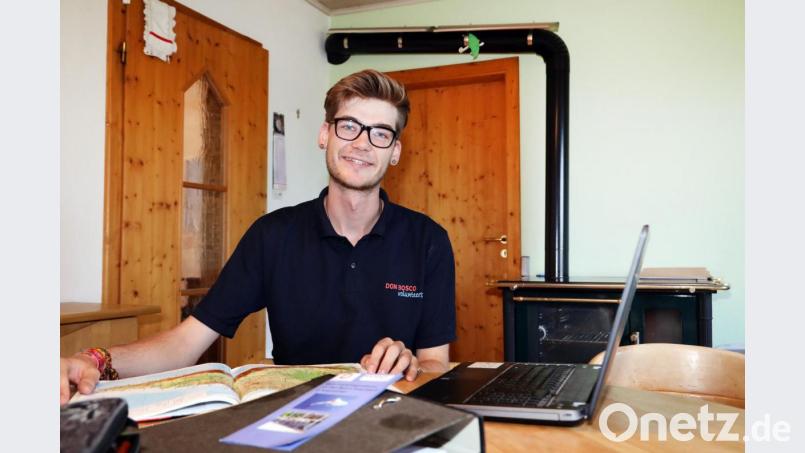 Noch sitzt Simon Weniger am heimischen Herd in seinem Elternhaus. Anfang September geht es für den Wackersdorfer für ein Jahr nach Argentinien. Bild: Gerhard Götz