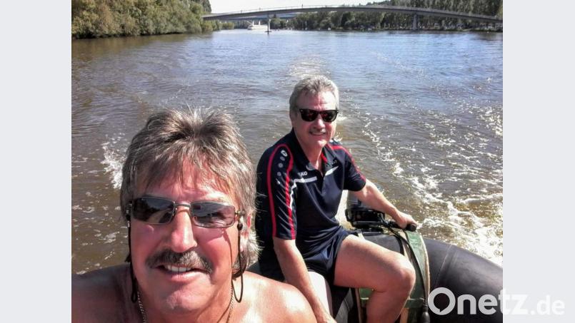 Schlauchboot „Sigrid“ bietet mit einem Motor Hilfe beim Fortkommen an. Bild: exb