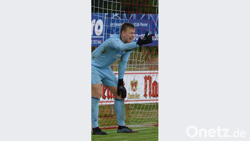 Der Pfreimder Torwart Michael Herrmann musste in Bogen vier Mal hinter sich greifen. Bild: mhs