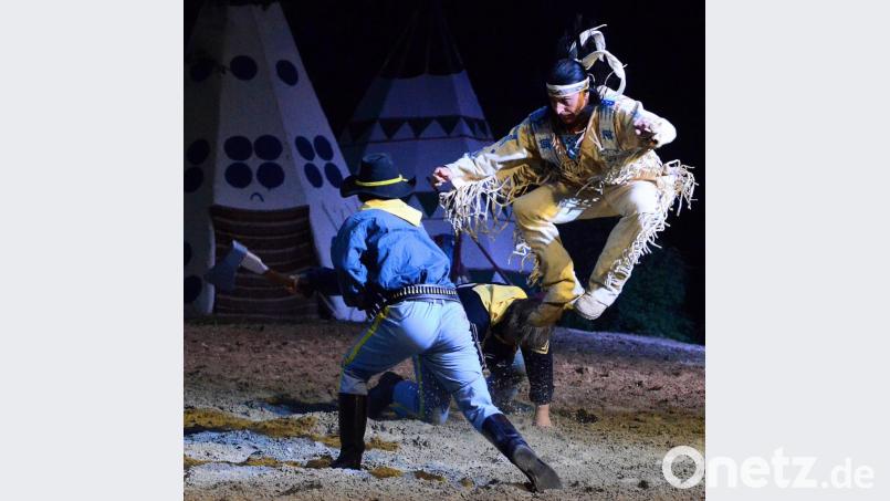 Voller Körpereinsatz. Winnetou im Kampf gegen korrupte Soldaten. Bild: Kunz