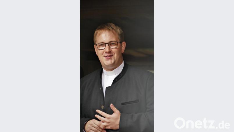Daniel Fenk verabschiedet sich von den Sulzbachern. Bild: wbe