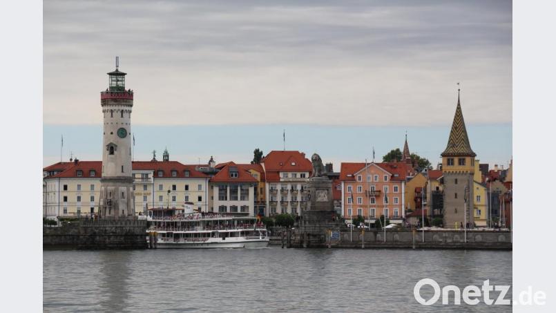 Die Bodenseerunfahrt mit dem Schiff bot einen herrlichen Blich auf den Hafen von Lindau. Bild: rpp