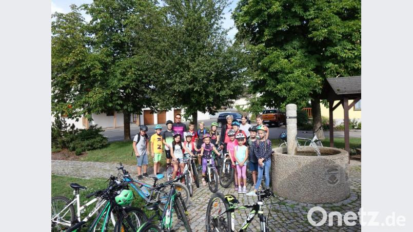 Die Tour der Kinder führte von Schmidgaden über Wölsendorf nach Schwarzach zum Müllnerhof. Bild: exb