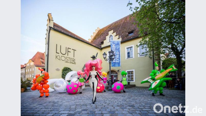 Zu einem Anziehungspunkt weit über die Grenzen des Freistaats hinaus hat sich das Amberger Luftmuseum entwickelt. Inzwischen waren dort mehr als 100 Ausstellungen zu sehen. Bild: Petra Hartl