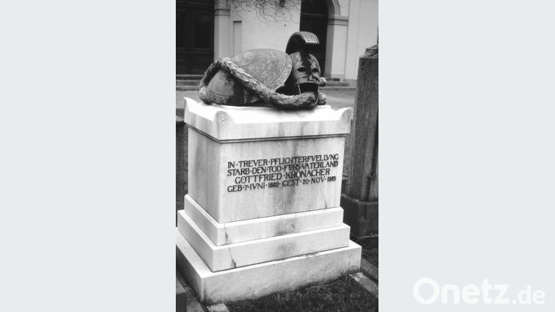 Dieser Soldat jüdischen Glaubens ist im Ersten Weltkrieg gefallen. Sein Grabstein ist mit militärischen Attributen geschmückt. Archivbild: Dieter Dörner