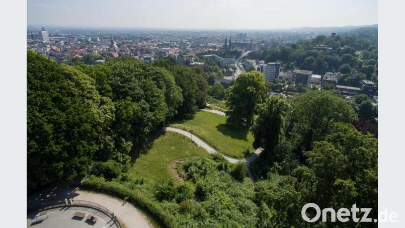 Die Marketing-Abteilung der Stadt Bielefeld will einer hartnäckigen Verschwörungstheorie ein Ende bereiten. Bild: Friso Gentsch/dpa