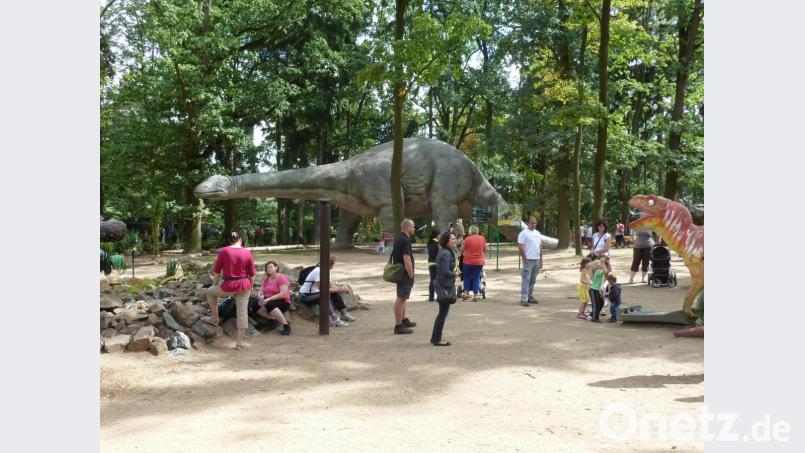 Immer dicht bevölkert ist der Dino-Park mit seiner prähistorischen Spielzone. Bild: eib