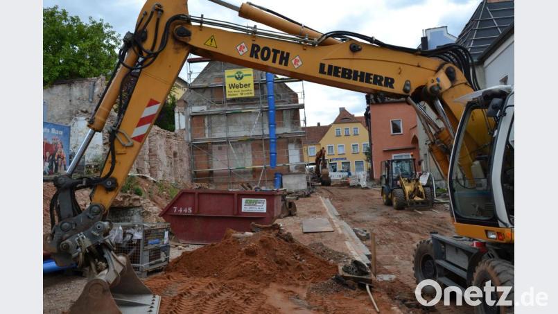 Die Reinwaldstraße ist noch eine Baustelle. Nächste Woche soll aber die Bitumen-Tragschicht aufgebracht werden. Bild: Anne Wiesnet