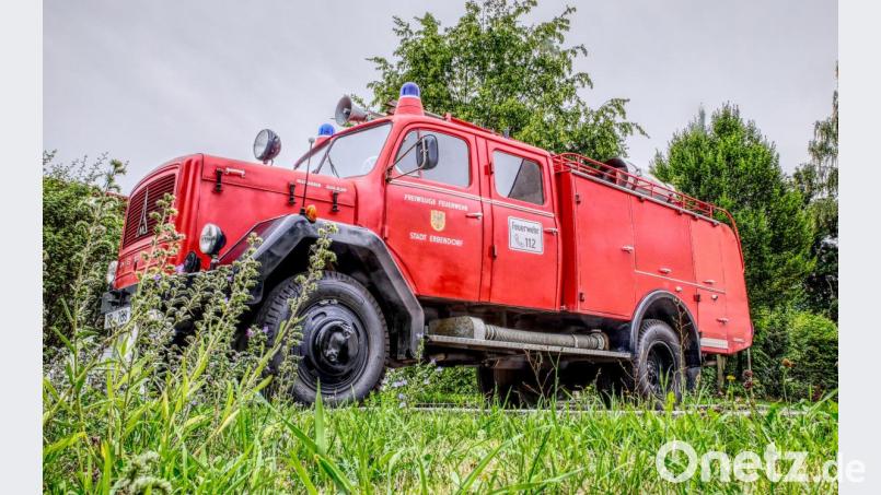 Als "Florian 21/1" wurde der 55 Jahre alte Magirus für diesen Sommer wieder in den Dienst der Erbendorfer Feuerwehr gestellt. Bild: njn