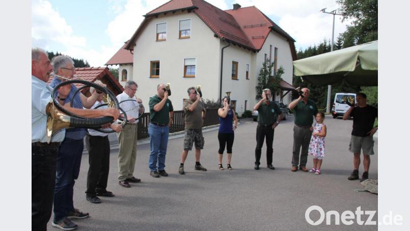 Die Jagdhornbläser boten eine Kostprobe ihres Könnens. Bild: frd