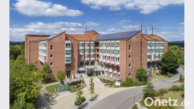 Die Bevölkerung kann jetzt ihre Wertschätzung für das Krankenhaues bei einer Unterschriftensammlung ausdrücken. Bild: Thilo Hierstetter