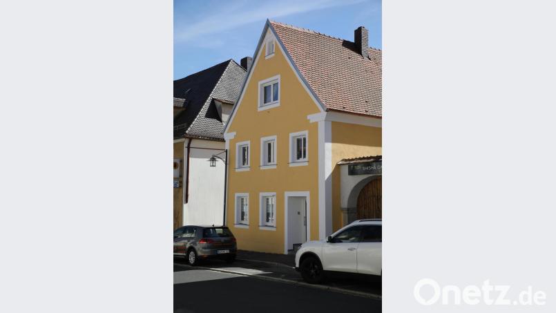 In diesem Gebäude in der Bräugasse befand sich das Kreuzwirtshaus, in dem der Teufel höchstpersönlich in der Christnacht hineinging. Bild: njn