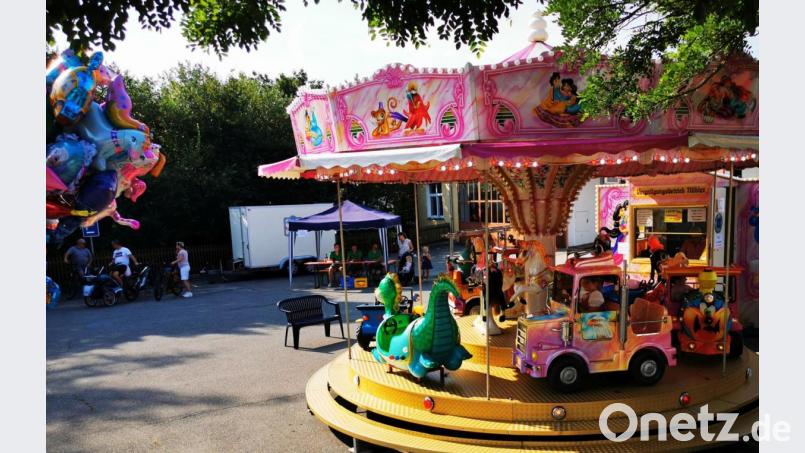Für allem die kleinsten Besucher haben beim Karussellfahren mächtig Spaß. Bild: gz