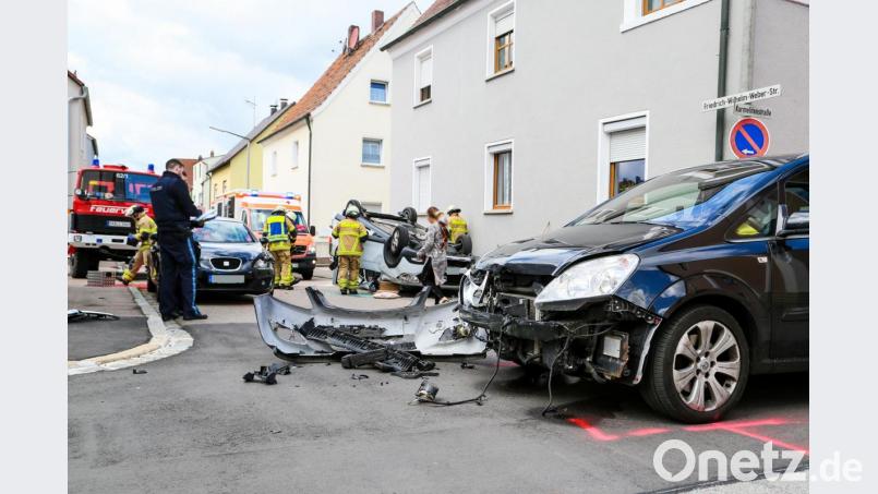 Ein Unfall im Mai 2019 in der Friedrich-Wilhelm-Weber-Straße (Bild) ließ die Forderungen nach einer Tempo-30-Zone im Kreuzbergviertel wieder lauter werden. Bild: Hösamer