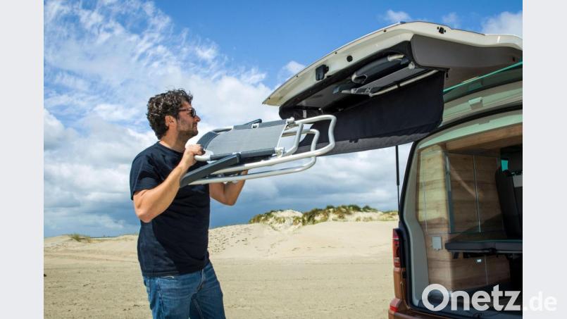 Unter den Reisemobilen gilt der VW California als Multitool. Auf dem Caravan-Salon in Düsseldorf feiert die Version 6.1 Weltpremiere. Bild: VW Nutzfahrzeuge