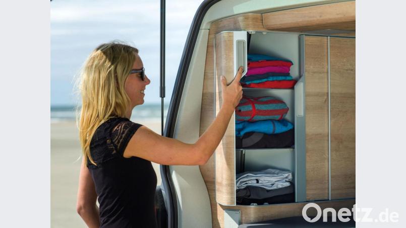 Unter den Reisemobilen gilt der VW California als Multitool. Auf dem Caravan-Salon in Düsseldorf feiert die Version 6.1 Weltpremiere. Bild: VW Nutzfahrzeuge