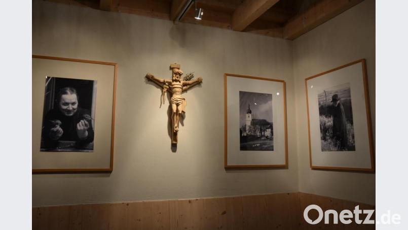 Im Eingangsbereich des Resl-Garten-Häuschens ist eine Bilderausstellung untergebracht, auch Filmsequenzen werden gezeigt. Zudem gibt es dort Infomaterial. Bild: jr