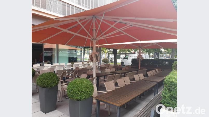 Die Familie Hanauer hat das bekannte Lokal "Scholz" am Dachauplatz in Regensburg gepachtet. Eröffnung ist am 5. September. Bild: exb