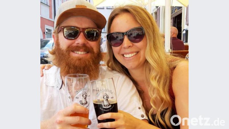 Andrew Ford Smith (32) mit seiner Ehefrau Chelsea White (33). Die beiden wohnen seit November 2018 in Grafenwöhr und sind in seinen Videos bei Youtube zu sehen. Bild: exb