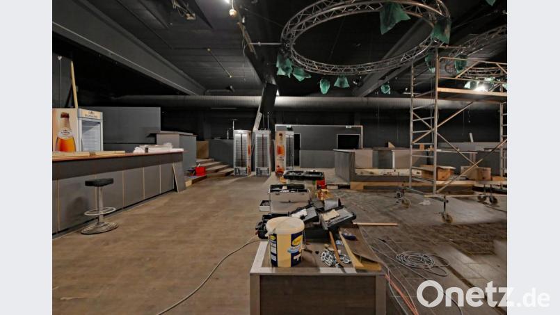 Momentan ist die Disco noch eine Baustelle. Markus Würner und Alexander Holländer sind aber sicher, dass bis zum 7. September alles fertig wird. Bild: tr