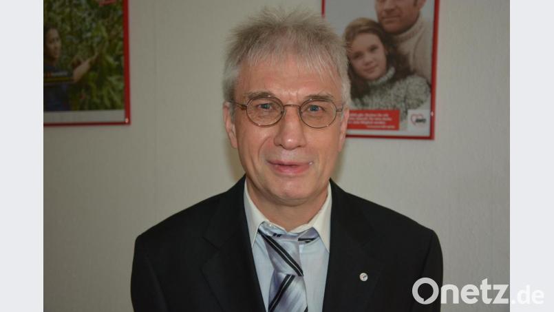 Der 62-jährige Fuchsmühler Edwin Ulrich, bisher führte er schon kommissarisch den AWO-Kreisverband, wurde am Sonntagnachmittag im „Haus der Pflege“ zum neuen AWO-Kreisvorsitzenden gewählt. Er steht damit in den kommenden vier Jahren an der Spitze der 989 Mitglieder zählenden Arbeiterwohlfahrt im Landkreis. Bild: jr