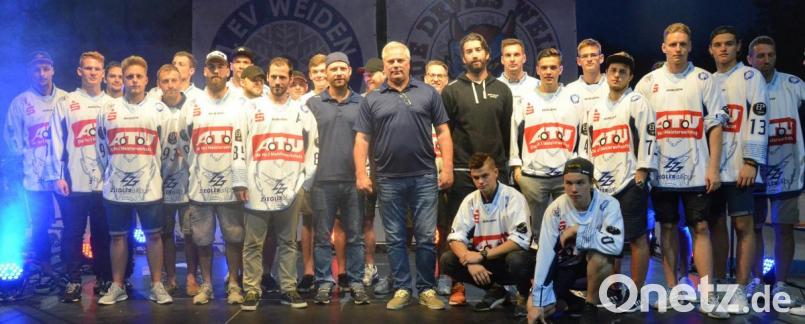 Das ist das aktuelle Team der ersten Mannschaft bei den Blue Devils. Bild: Kunz