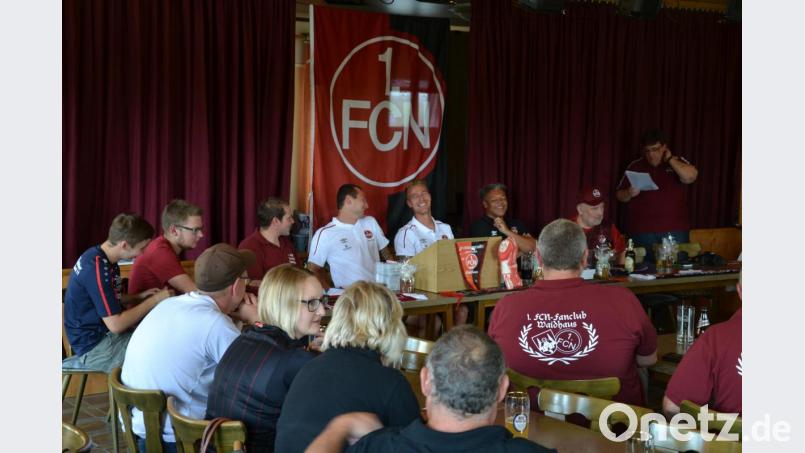 Trotz kritischer Diskussion kommt auch der Spaß nicht zu kurz. Ein kleiner Seitenhieb auf Uli Hoeneß vom FC Bayern München darf natürlich auch nicht fehlen. Bild: ens