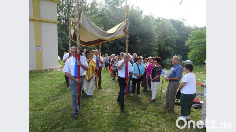 Eine eucharistische Prozession war Teil des Gedenkens der Einrichtung der Sankt-Barbara-Bruderschaft am Fest „Mariä Geburt“ im Jahr 1747. Bild: hm