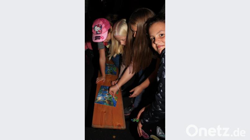 Die Frauen-Union hatte für die Kinder auch ein Puzzlespiel vorbereitet. Bild: lk